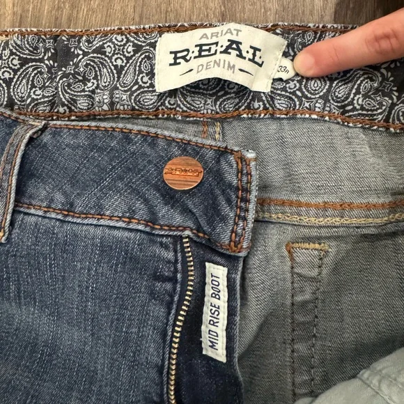 Ariat Mid Rise Bootcut - Picture 4 of 5